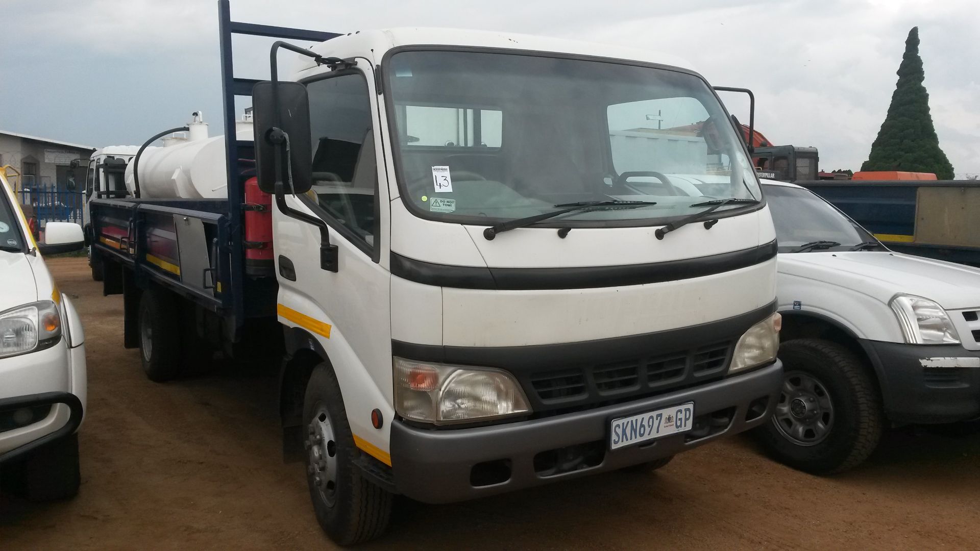 2005 TOYOTA DYNA 7-145 D/SIDE - REG NO: SKN697GP