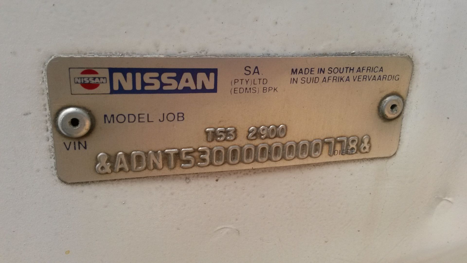 1999 NISSAN UD80 V/VAN - REG NO: JYC019GP - Image 4 of 4