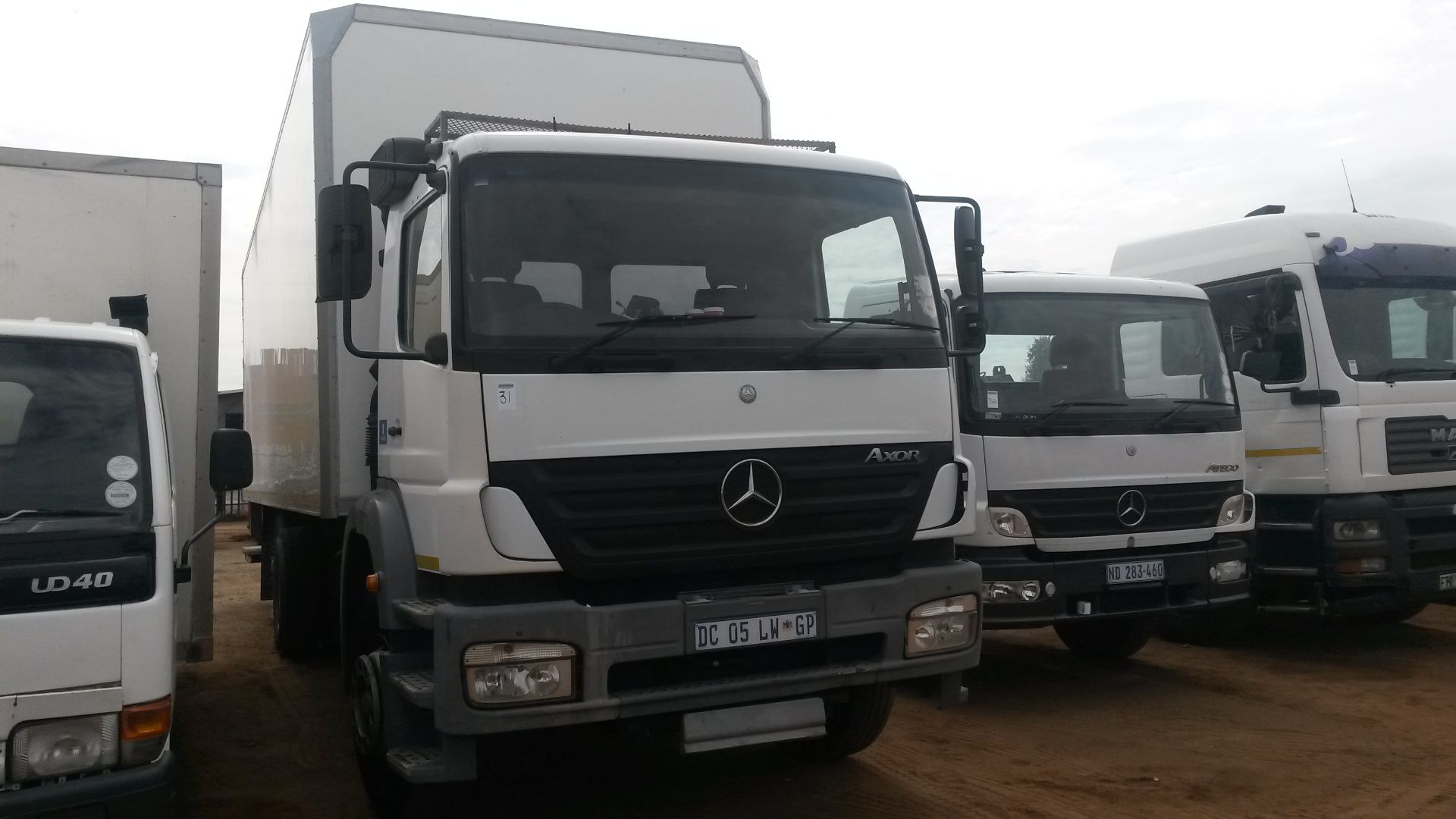 2005 M/BENZ AXOR 2528 D/AXLE V/VAN - REG NO: DC05LWGP