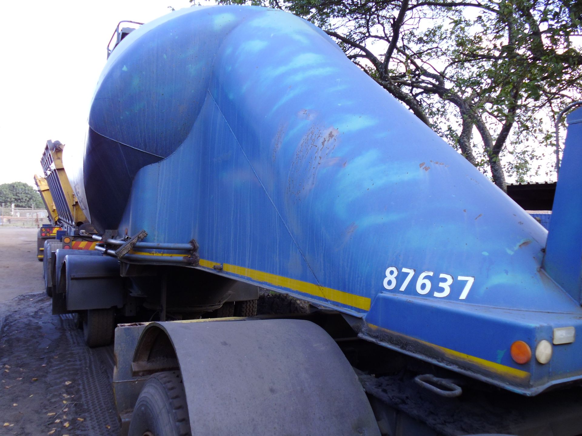 2006 CEMENT INTERLINK TRAILER - REG NO: NUF13481 / NUF4146 (FLEET NO: 87641/37)