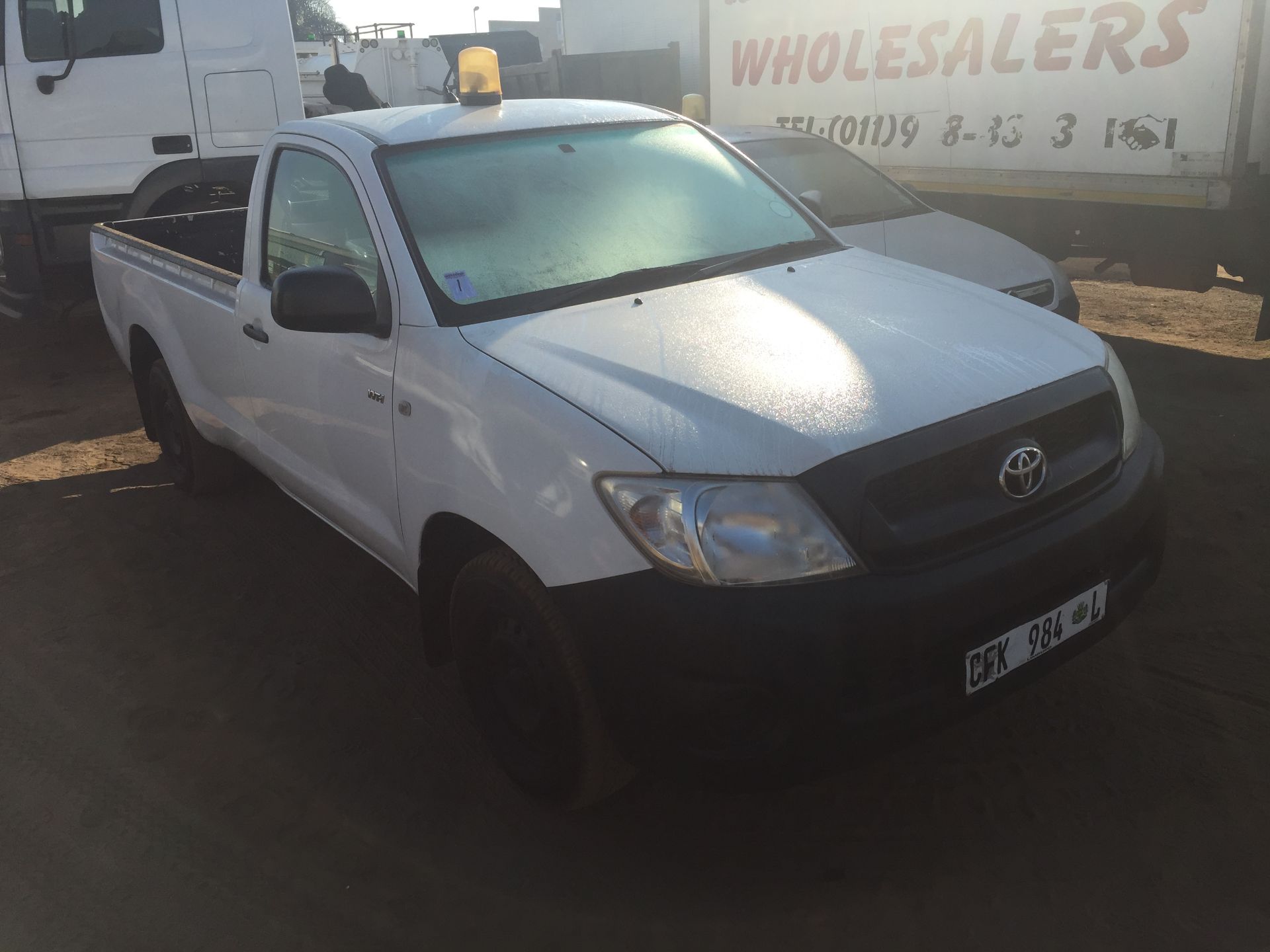 2011 TOYOTA HILUX VVTI LDV - REG NO: CFK984L