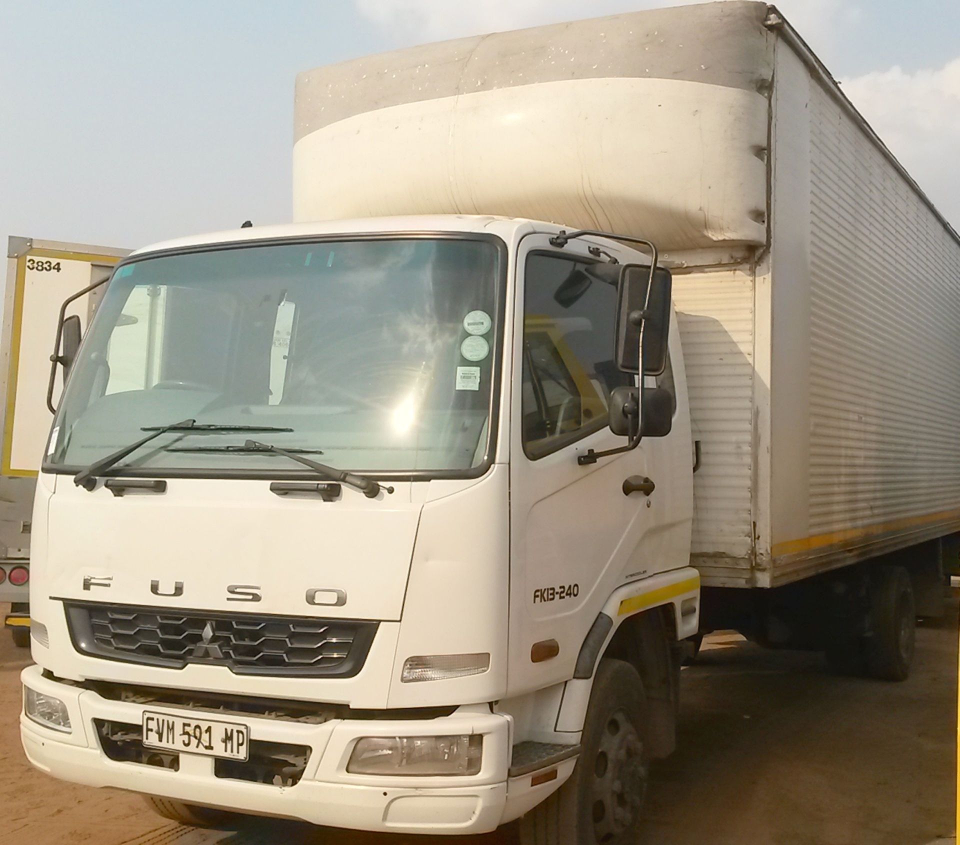 2011 MITSUBISHI FUSO FK13-240 V/VAN - REG NO: FVM591MP - Image 2 of 4