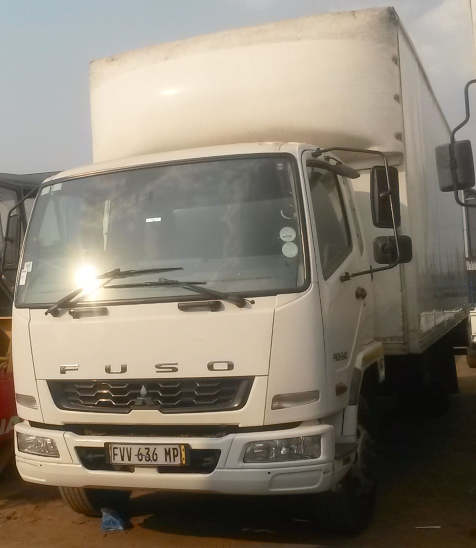 2011 MITSUBISHI FUSO FK13-240 V/VAN - REG NO: FVV636MP - Image 2 of 3