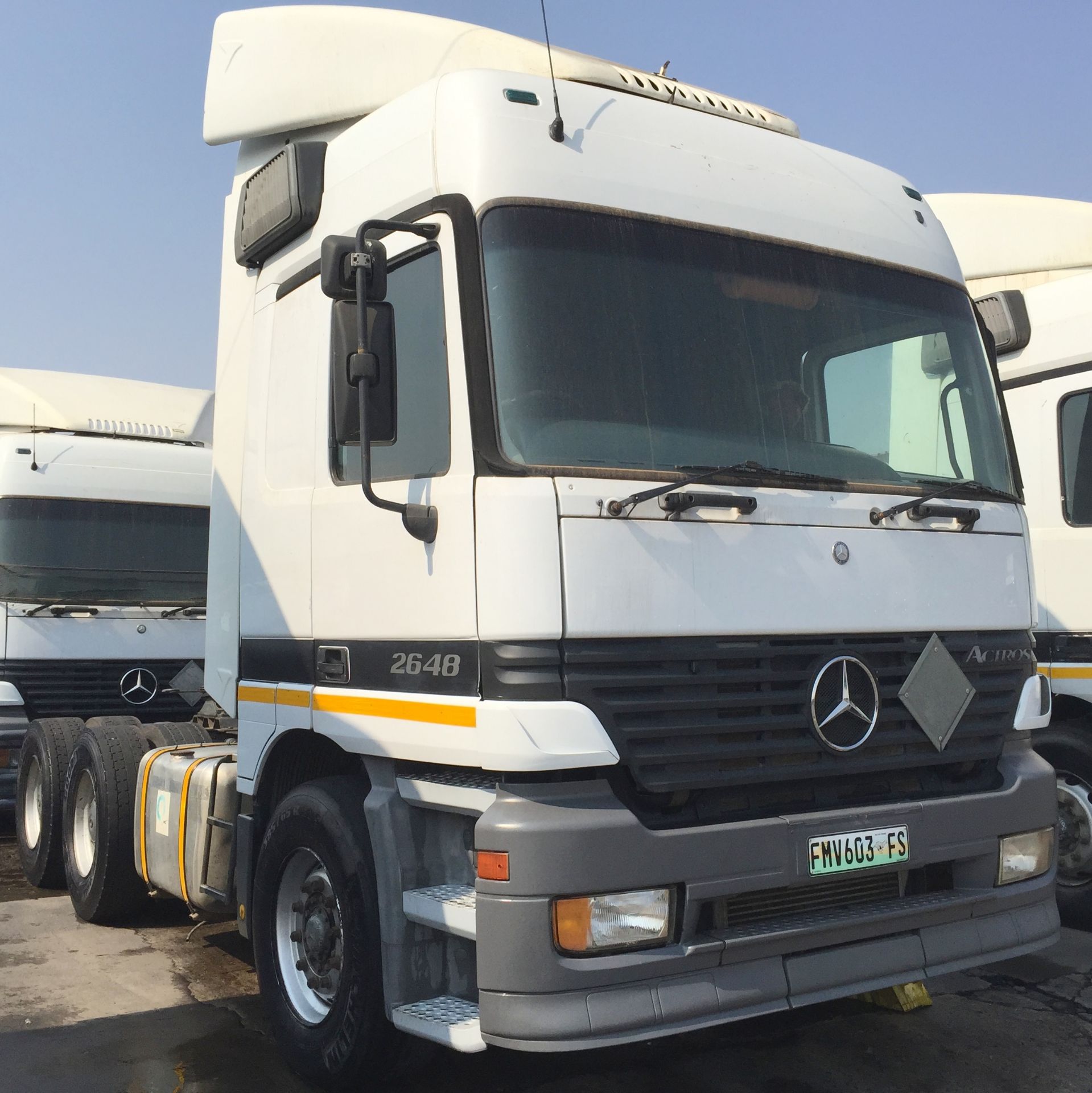 2003 M/BENZ ACTROS 2648 6X4 T/T - REG NO: FMV603FS - (ITEM TO BE SOLD SUBJECT TO CONFIRMATION) - Image 2 of 10