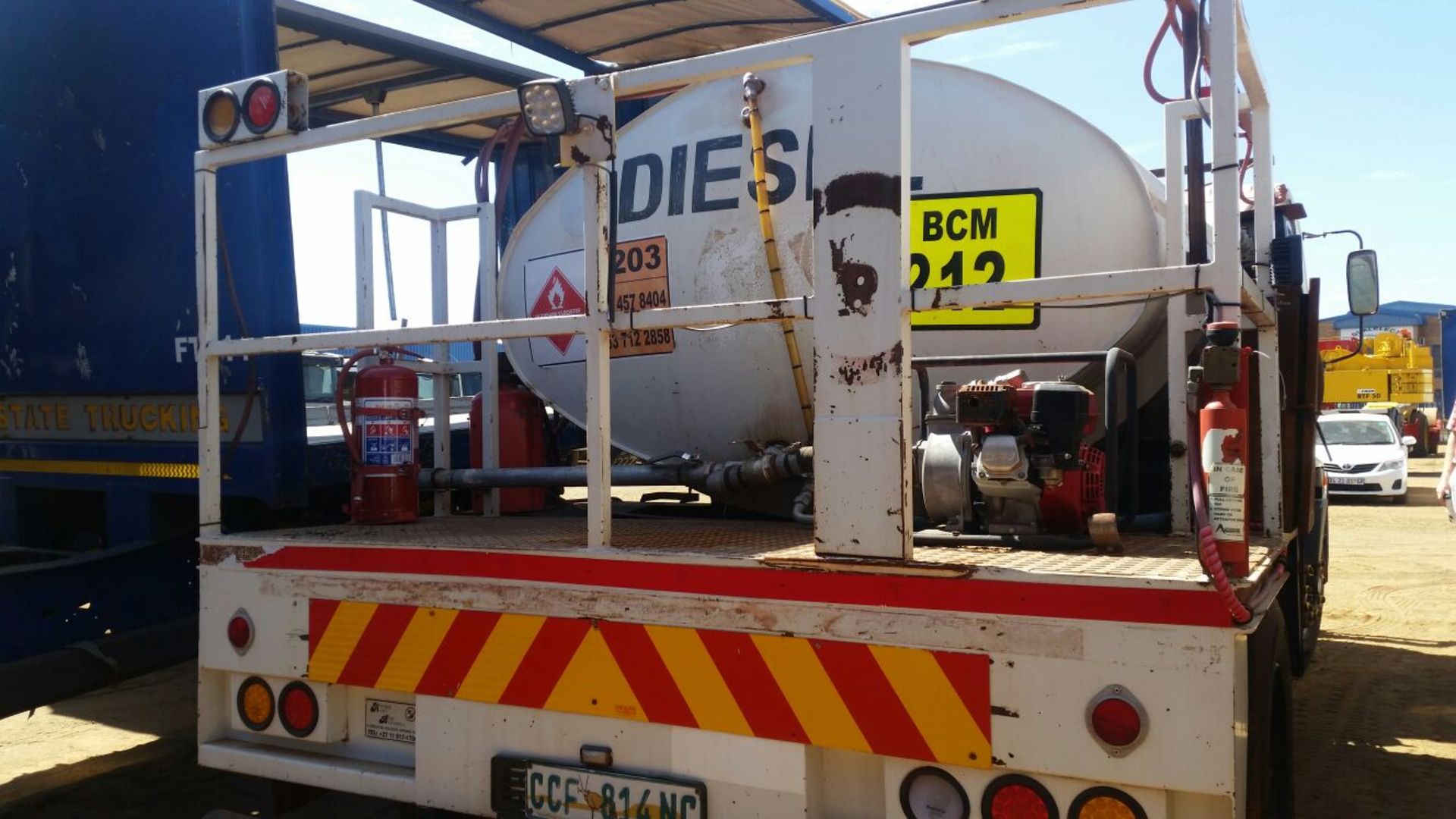 2010 TOYOTA HINO 500 1324 6,000L FUEL TANKER  - (CCF814NC) - Image 3 of 3