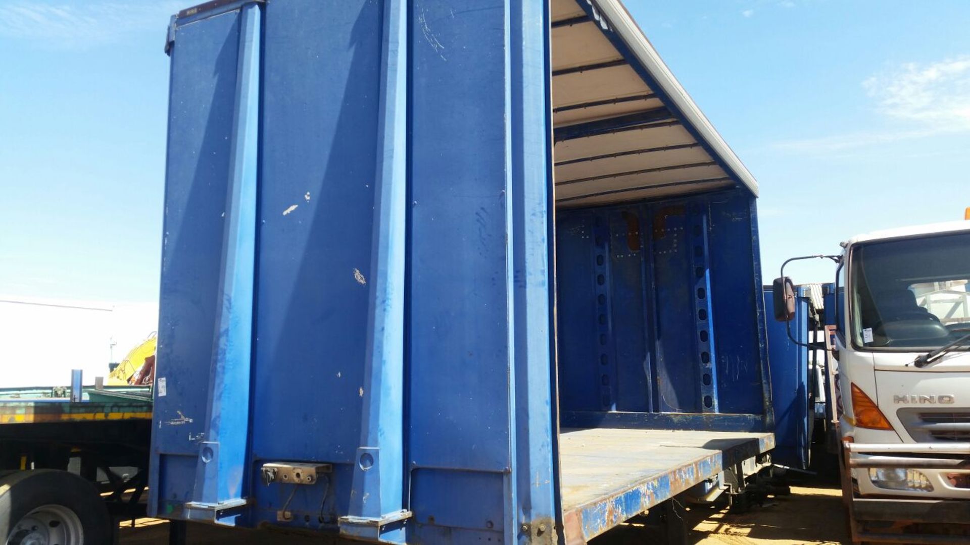 2007 AFRIT SUPERLINK TAUTLINER TRAILER (STRIPPED) - (ADV7669017ABS1419 / ADV7669027ABS1420)