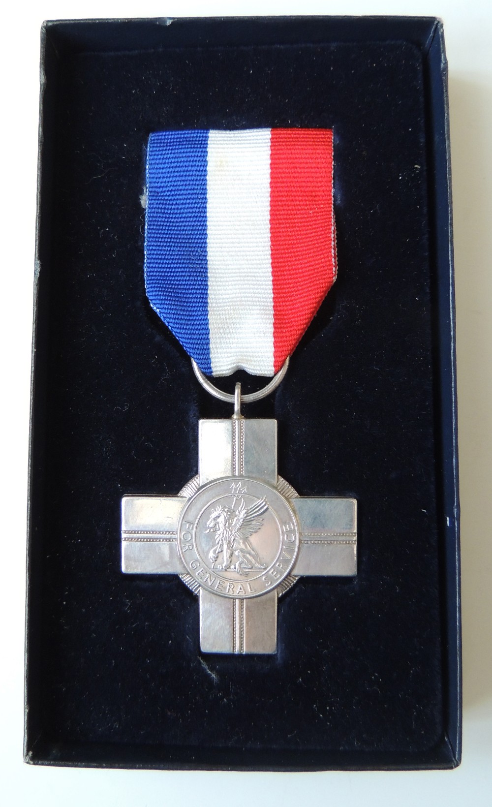 A BOXED HALLMARKED SILVER 'GENERAL SERVICE CROSS' named to the reverse '114390 R.O. Price PO Wren