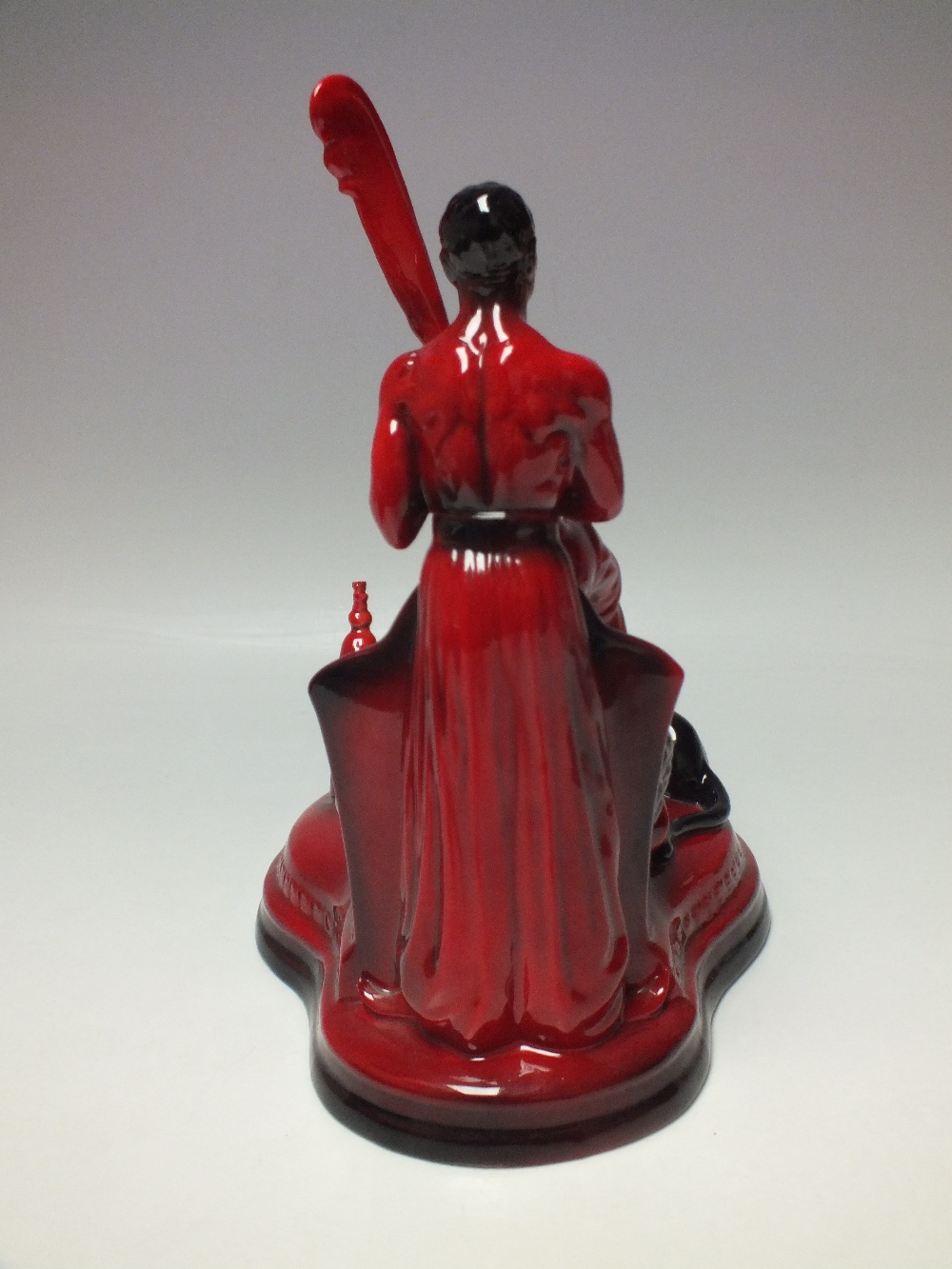 A PEGGY DAVIES LIMITED EDITION FLAMBE - RUBY FUSION FIGURE 'THE SULTAN', this highly detailed figure - Image 4 of 6