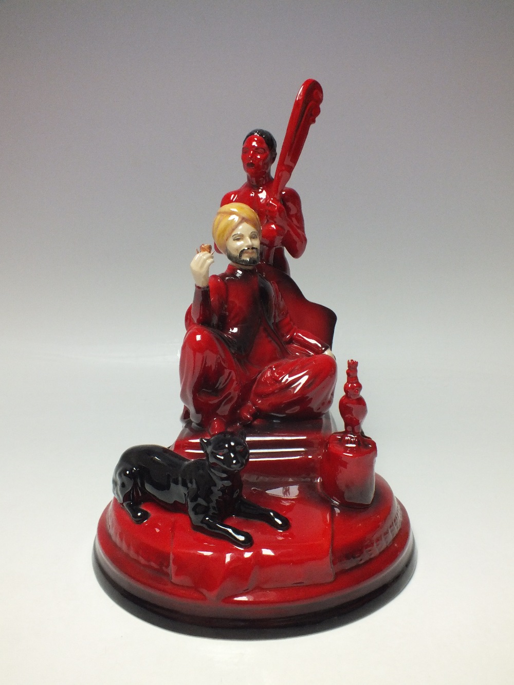 A PEGGY DAVIES LIMITED EDITION FLAMBE - RUBY FUSION FIGURE 'THE SULTAN', this highly detailed figure - Image 2 of 6