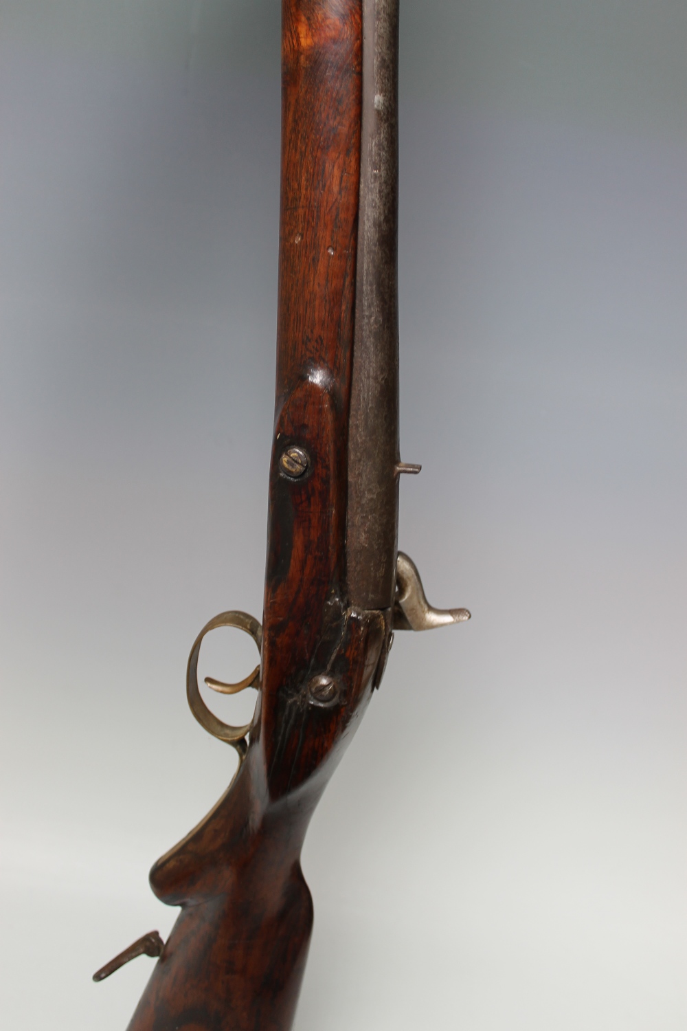 AN ANTIQUE 19TH CENTURY MILITARY PERCUSSION MUZZLE LOADING MUSKET, possibly Indian made for - Image 2 of 3