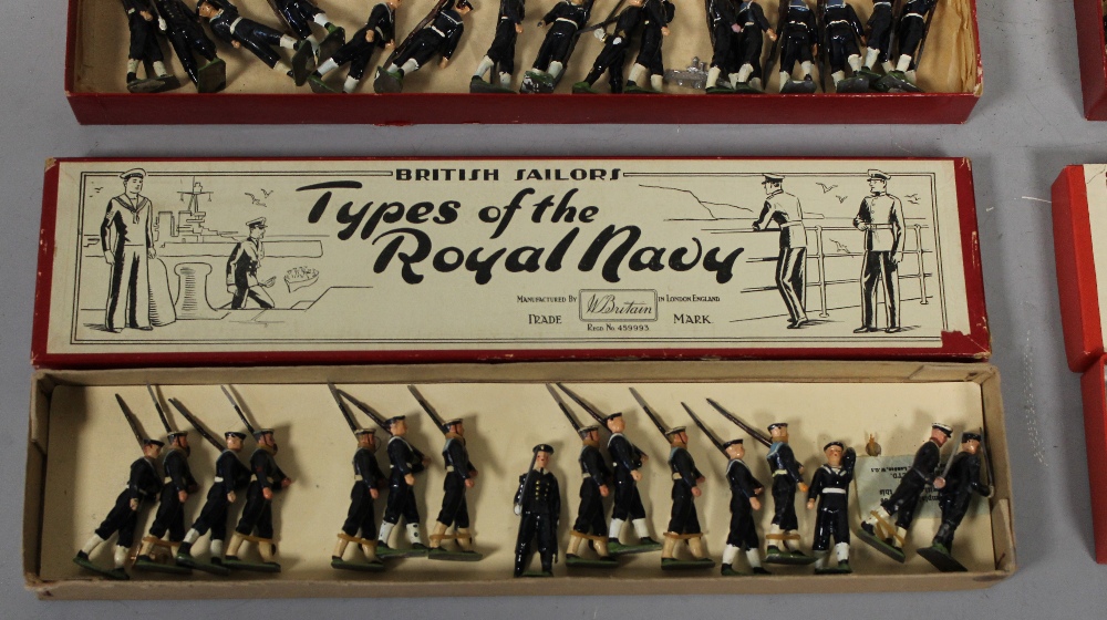 A COLLECTION OF APPROXIMATELY SIXTY FIVE METAL FIGURES BY BRITAINS, of British sailors marching - Image 5 of 5
