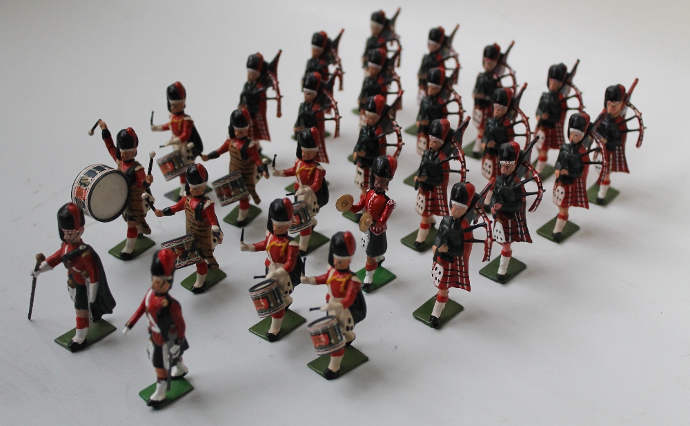 A COLLECTION OF BRITAINS METAL SOLDIERS, depicting the Black Watch marching band (approx 26) - Image 2 of 5