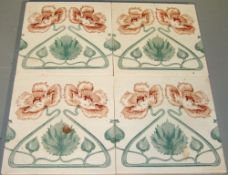 4 Fliesen des Jugendstil, um 1900  4 identische Fliesen mit ornamental komponierter