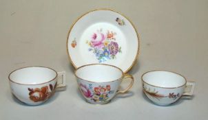 Königl. Meissen (Unterglasurblaue Marke 1774-1814 Marcolini 1. Wahl): Kaffeetasse 18. Jh. Und 2