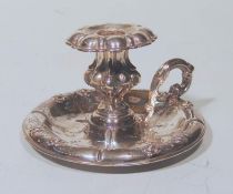 Handleuchter,Silber,deutsch um 1880großer,gemuldeter Teller mit gedrücktem Blumenrelief und