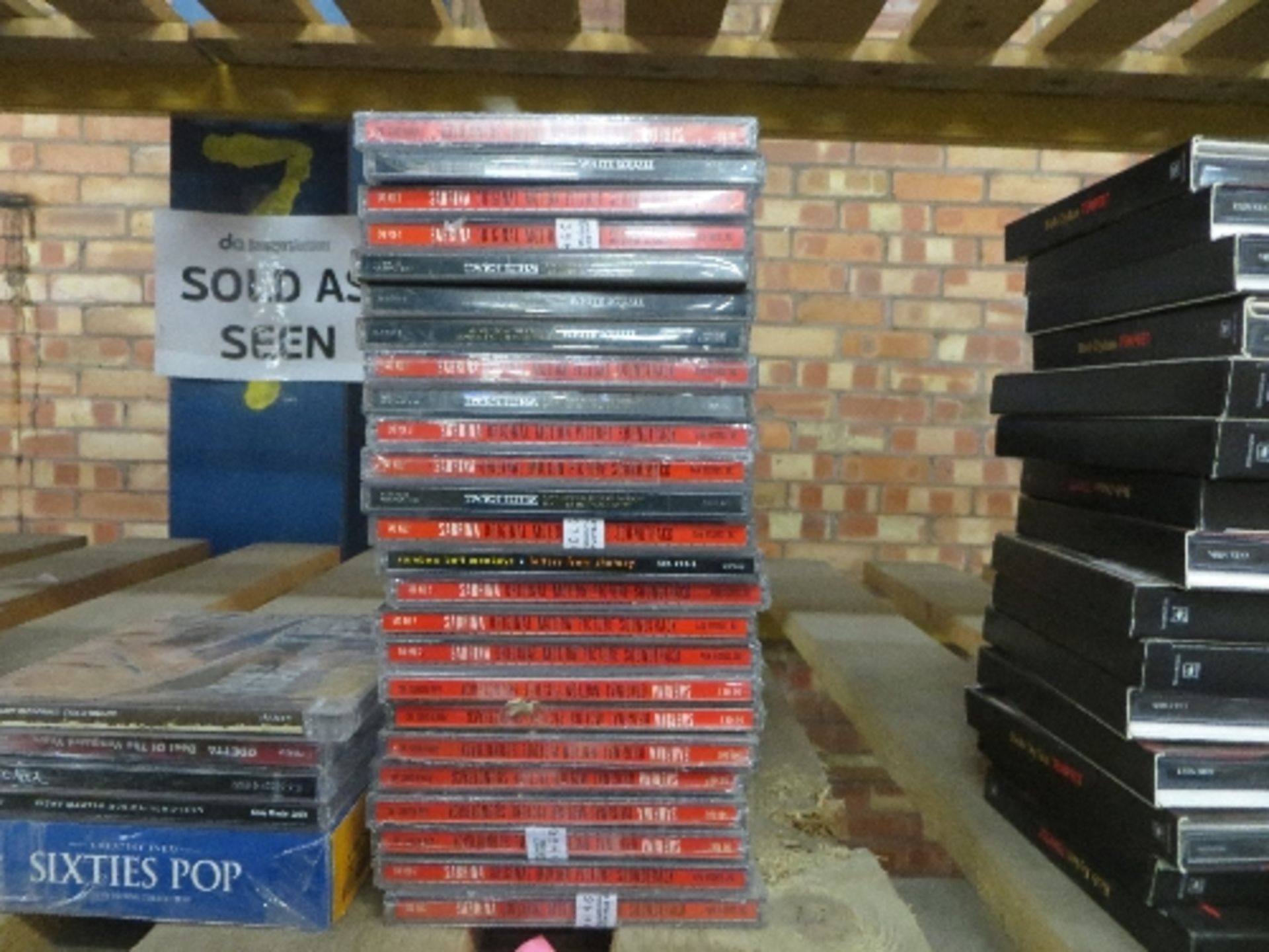 30 x assorted CDs