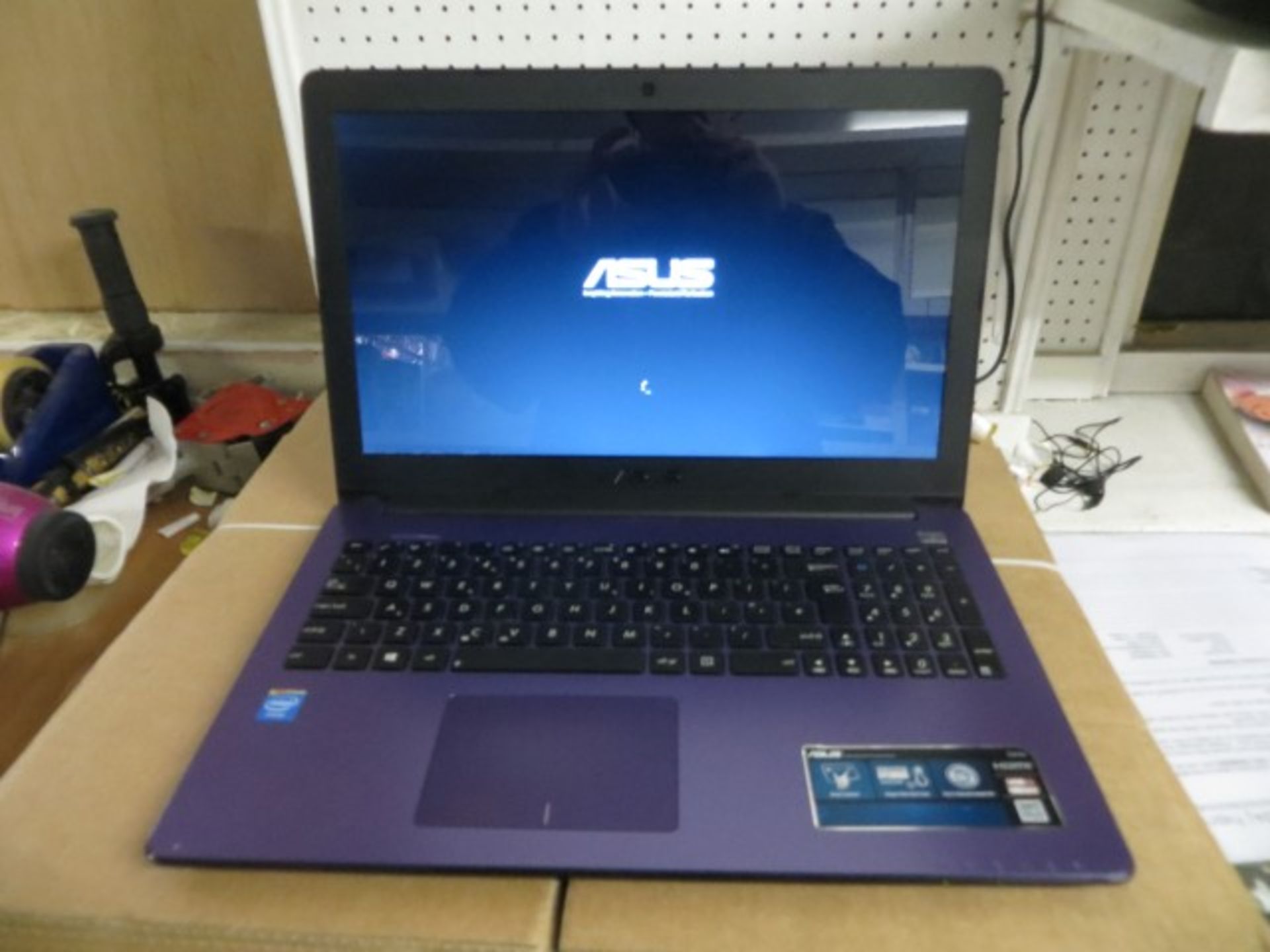 ASUS X502 CEL 4GB 500GB PURPLE LAPTOP