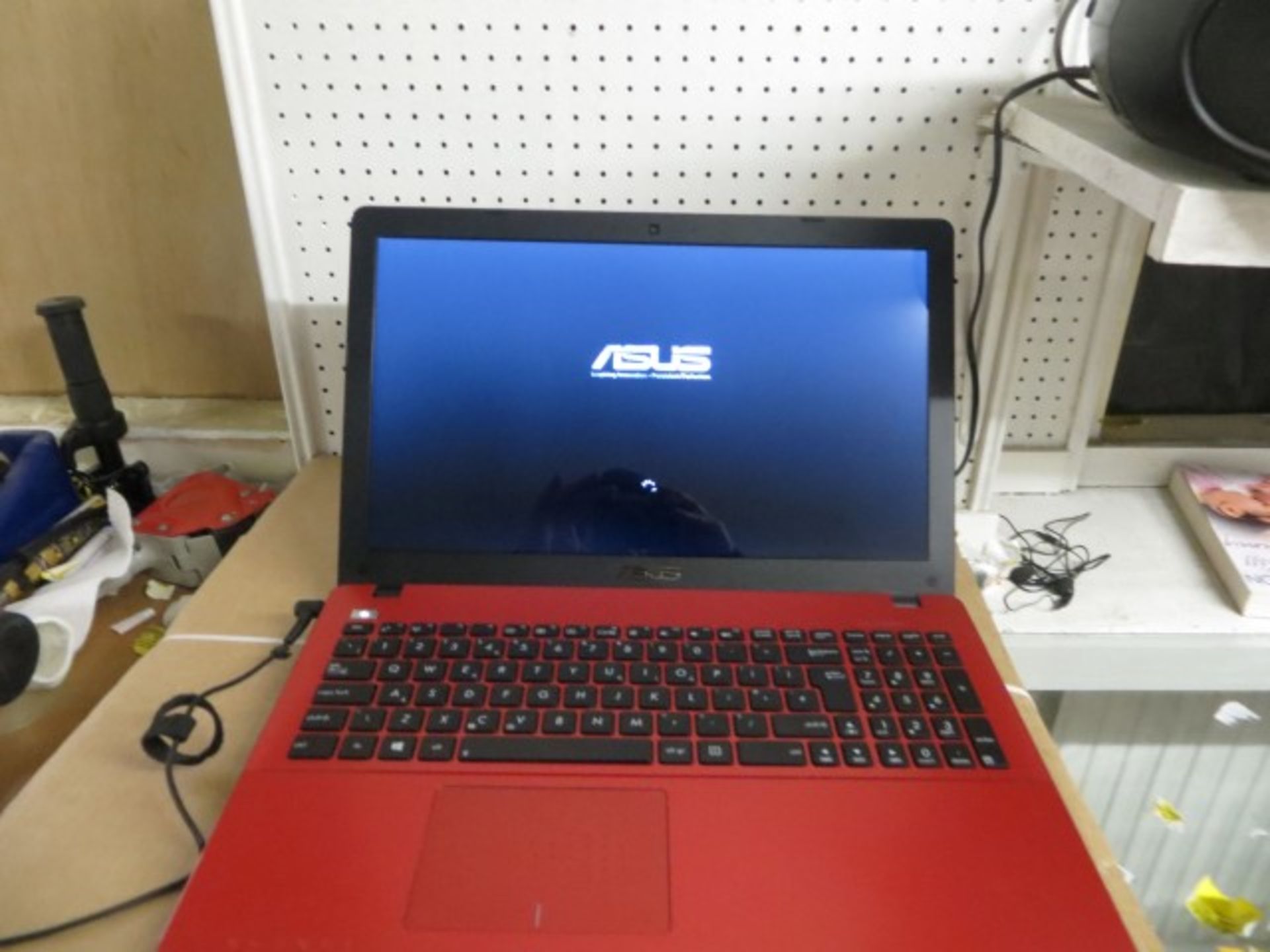 ASUS X550CA 15 6 INCH 1TB 6GB RED