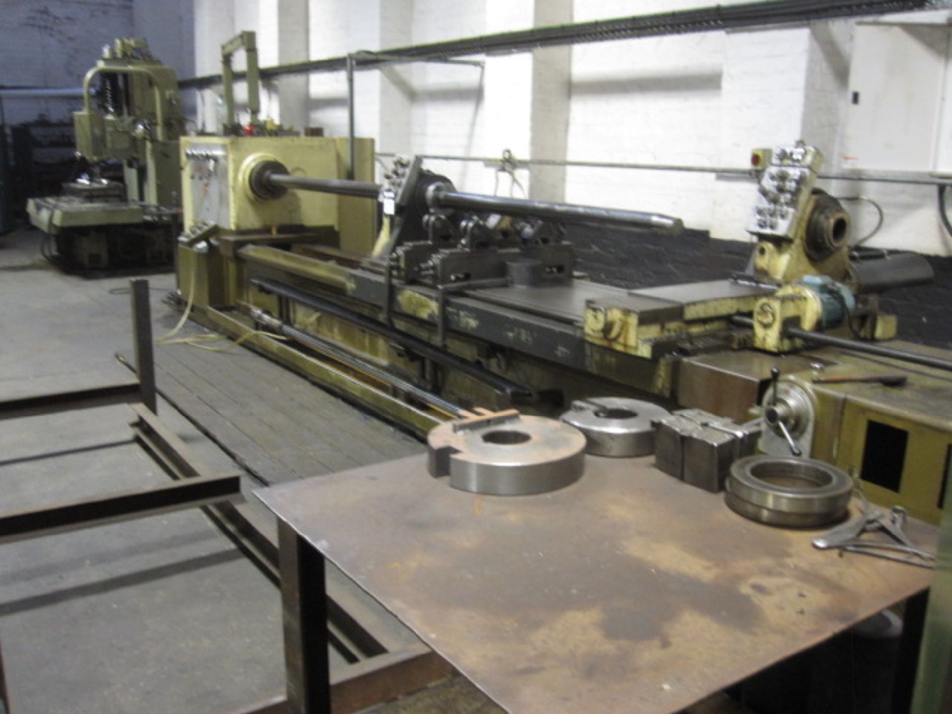 BROADBENT horizontal single spindle boring machine. Capacity: approximateley 400mm x 1500mm overall. - Image 2 of 3