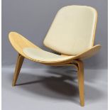 Wegner, Hans J. (1914 Tondern - Kopenhagen 2007)"Three Legged Shell Chair", Modell CH07. Helles