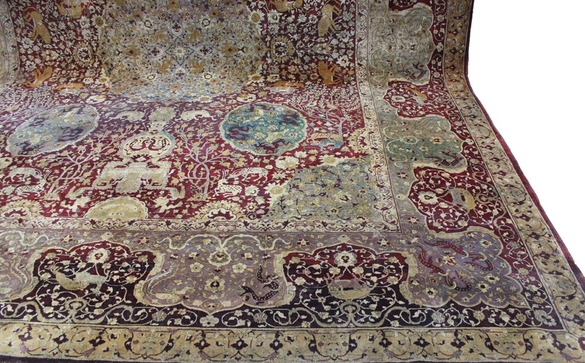 Kerman (19. Jh.), nach den Sanguszko-Teppichen, Korkwolle, ca. 386x 311 cm.EHZ altersbedingt 4. - Bild 6 aus 7
