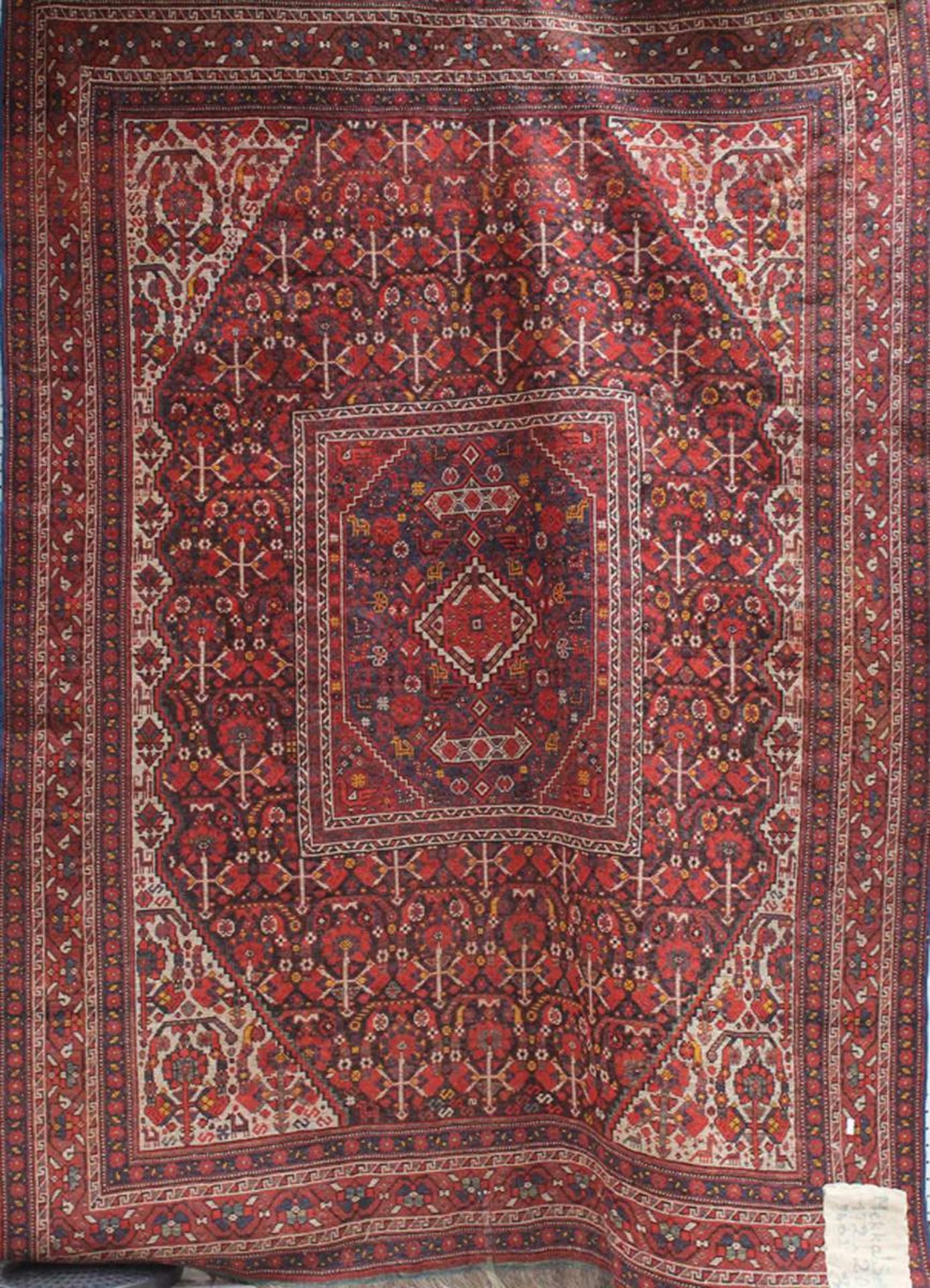 Mekka-Schiras (um 1900), ca. 200x 172 cm.EHZ altersbedingt 3.Mindestpreis: 200 EUR - Bild 2 aus 2