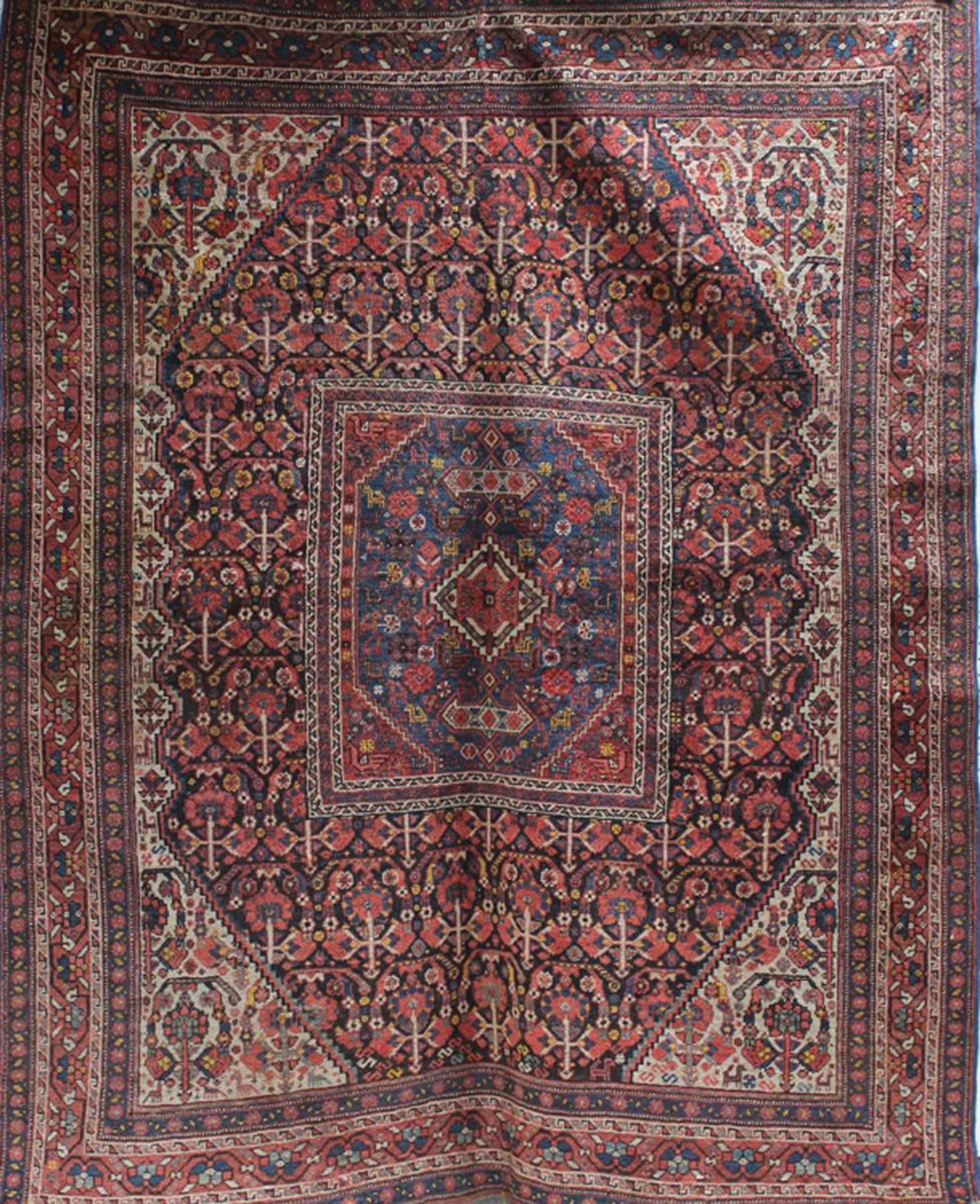 Mekka-Schiras (um 1900), ca. 200x 172 cm.EHZ altersbedingt 3.Mindestpreis: 200 EUR