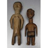 Zwei Figuren, Ewe.Aus hellem Holz geschnitzte, stehende weibliche bzw. männliche Figur, teils mit