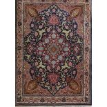 Isfahan mit Korkwolle, ca. 103x 74 cm.EHZ 2-3, jedoch Fansen besch.Mindestpreis: 100 EUR