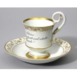 Biedermeier-Tasse mit Untertasse, Meissen.Glockenförmige Tasse mit Schwanenhenkel, schauseitig mit