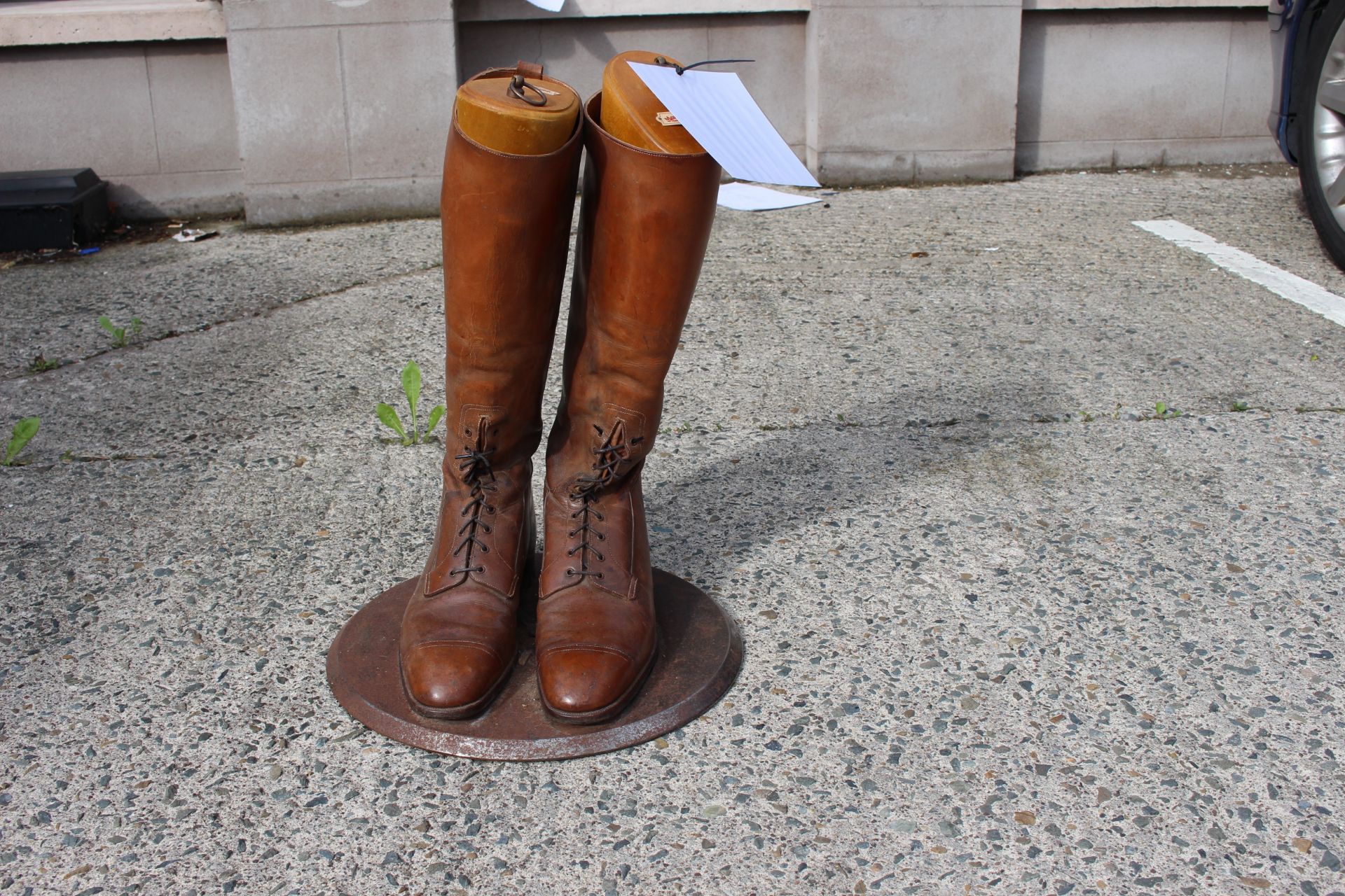 leather tan shop desplay boots on stainless steel stand with Morland's woods  H:51CM