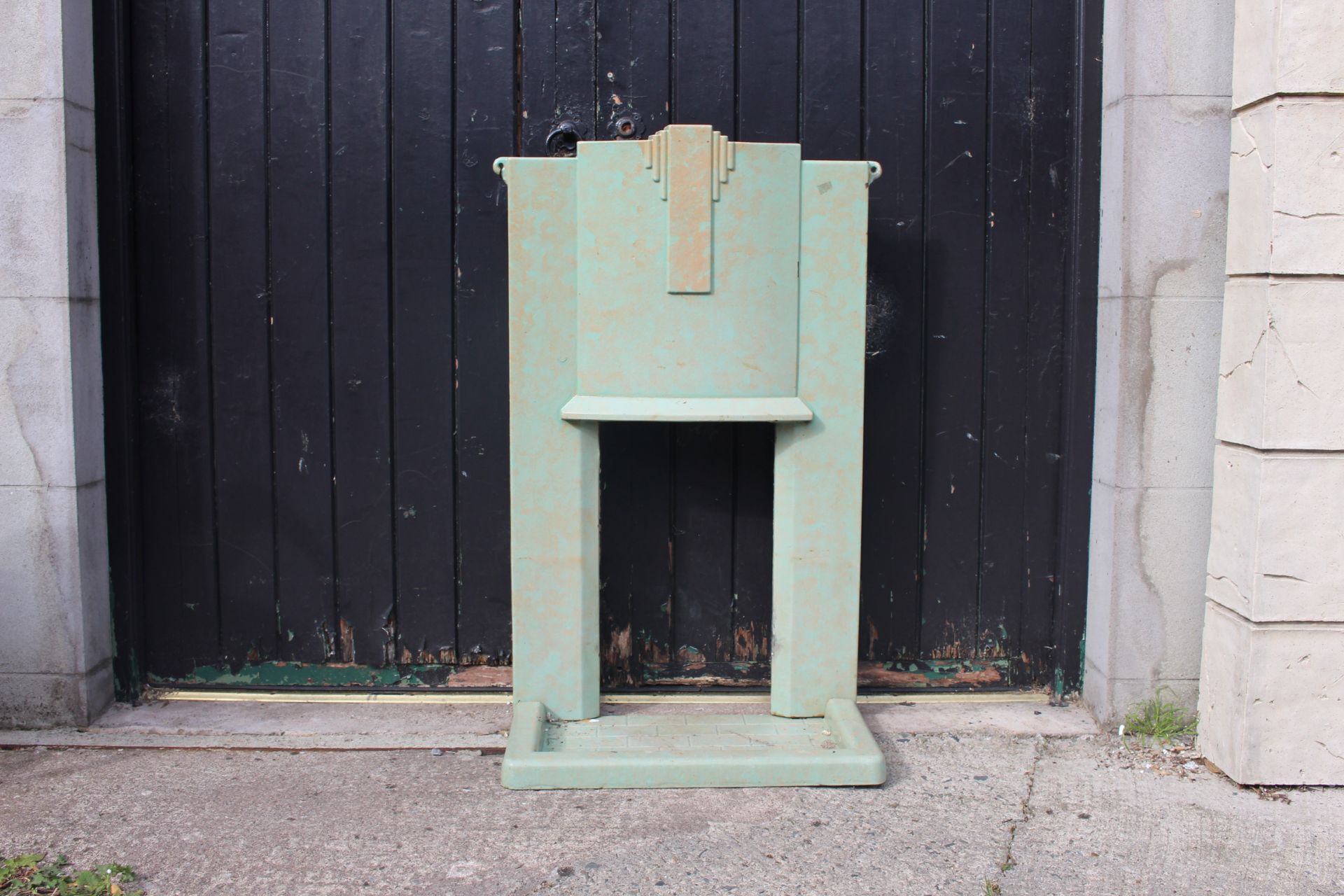 vintage cast iron fire place in mint green - Image 2 of 2