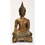 Kl. Buddha, Ayutthaya (Thailand)wohl 16. - 18. Jh. Bronze, vergoldet. Im Lotussitz, d. Hände in d.