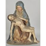 Pietà, Westfalen oder Nordwestdeutschland, um 1490Eichenholz, geschnitzt, Rückseite geglättet,