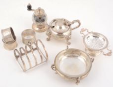 A collection of small silver, comprising: an Edwardian silver circular...  A collection of small