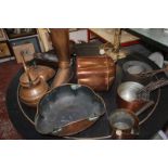An assortment of 19th/ 20th Century copper items to include a kettle, pans and assorted measures etc