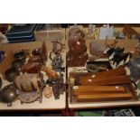 A quantity of carved wooden items and treen to include elephant bookends, carved wooden trays,