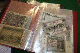 A quantity of Notgeld (two albums)