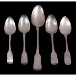 Five pieces of Irish silver fiddle pattern flatware  Five pieces of Irish silver fiddle pattern