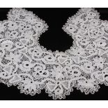 A collection of 19th and early 20th century lace collars and smaller lace pieces, including: