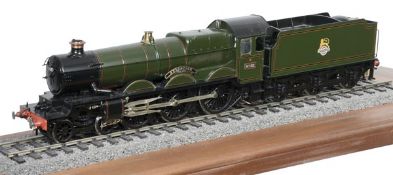 A very fine Gauge 1 model of a Great Western Railway Castle Class 4-6-0 tender locomotive No.5082 ‘