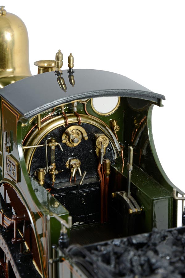 A fine Gauge 1 model of a Great Western Railway River Class 2-4-0 tender locomotive No.73 ‘Isis’ - Image 2 of 5