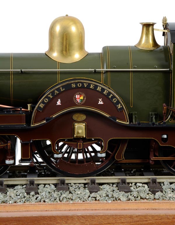 A fine Gauge 1 model of a Great Western Railway 4-2-2 Dean Single tender locomotive No.3050 ‘Royal - Image 3 of 4