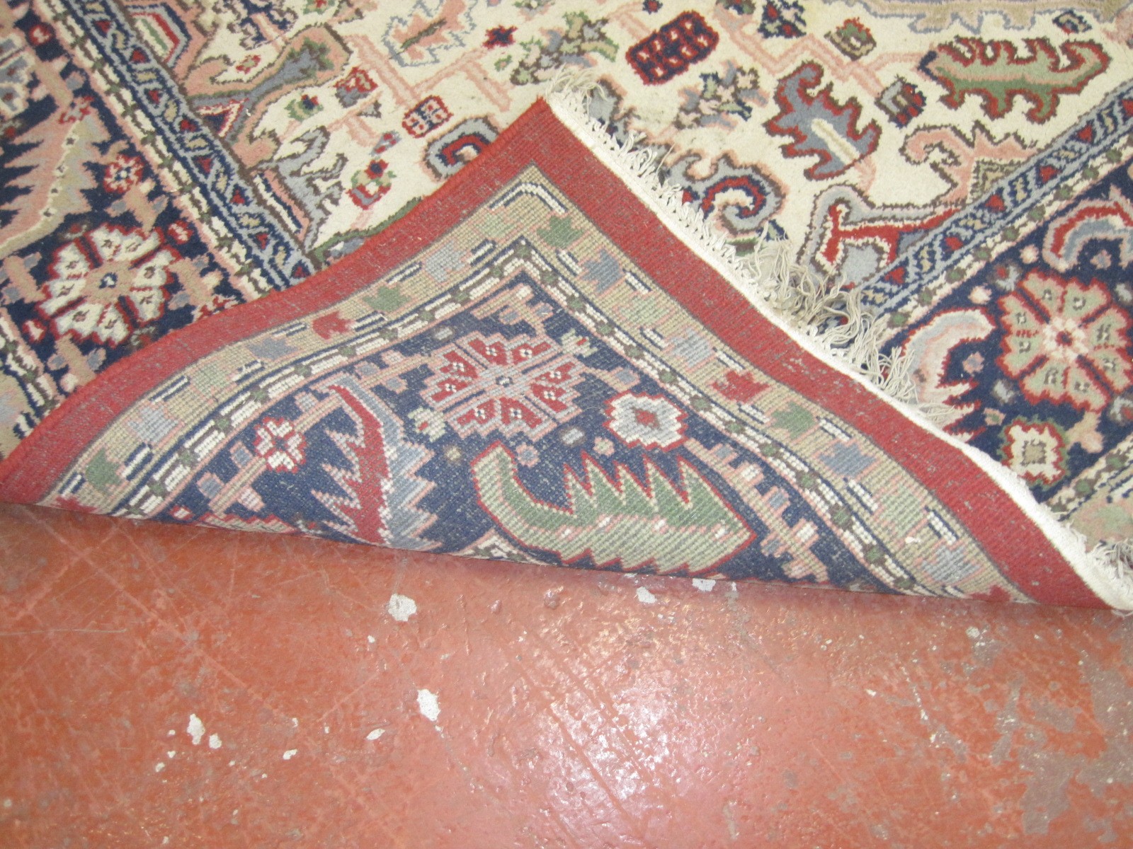 A European carpet with stylized decoration approx 350 x 250cm - Image 2 of 2