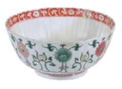 A famille verte bowl,   Qing Dynasty, Kangxi (1662-1722),  the exterior decorated with stylised