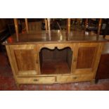 A 20th Century open mahogany sideboard 153cm length