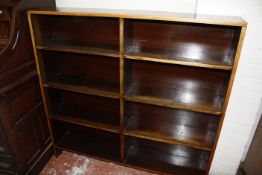 An open floor standing bookcase 122cm wide   Best Bid