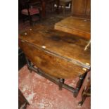 A George III oak gateleg table 102cm wide