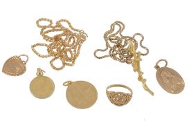 A collection of gold coloured jewellery , comprising  A collection of gold coloured jewellery  ,