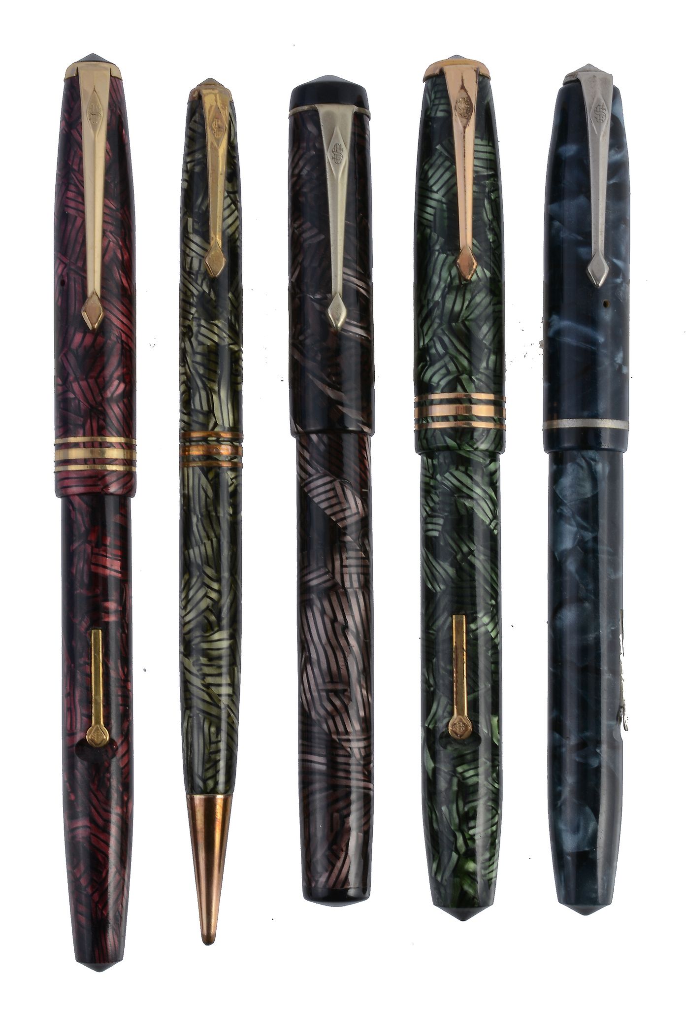 Conway Stewart, 58, a green and black fountain pen, with triple cap bands  Conway Stewart, 58, a